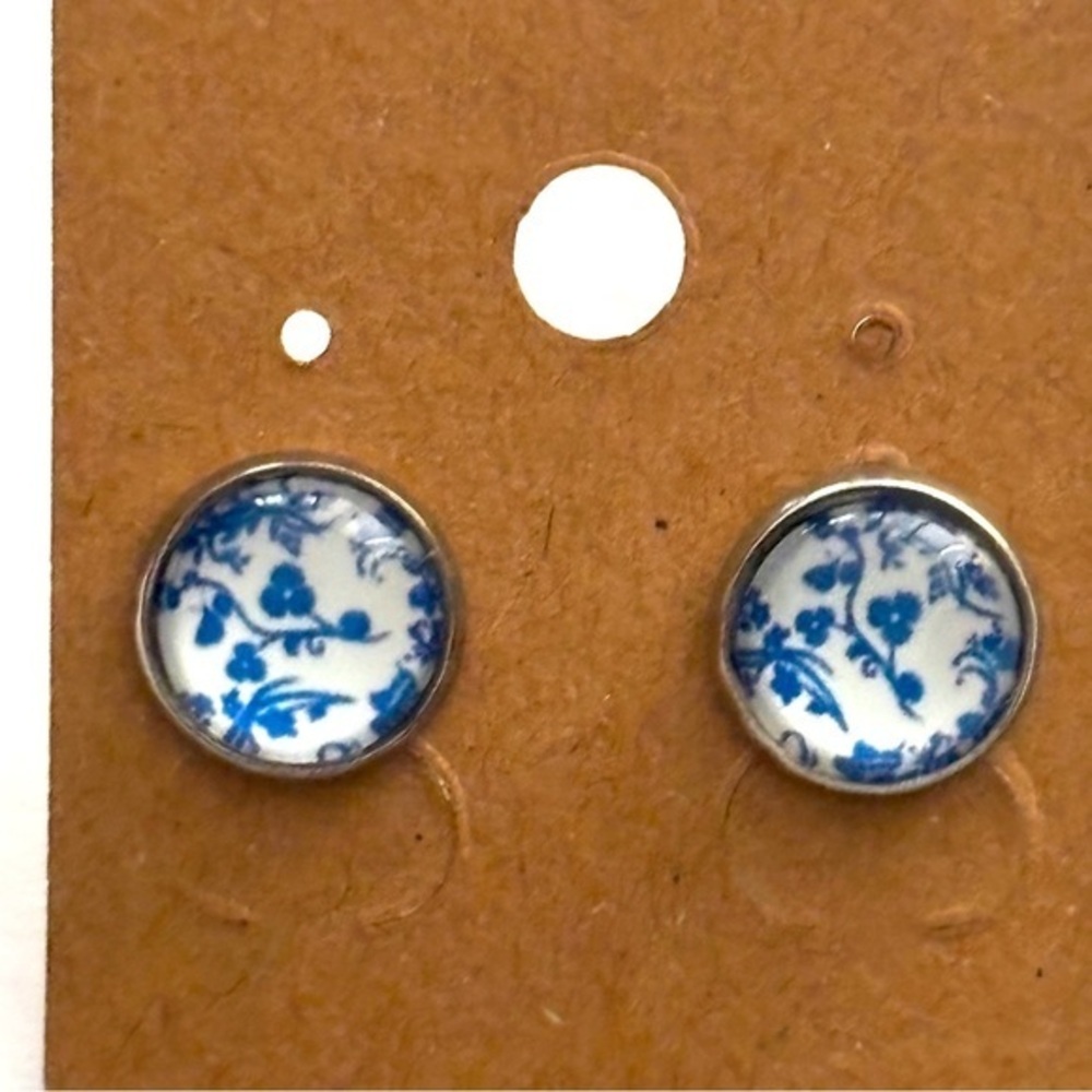 10mm Glass Cabochon Floral Print Stud Earrings, NWT, Handmade, Unworn